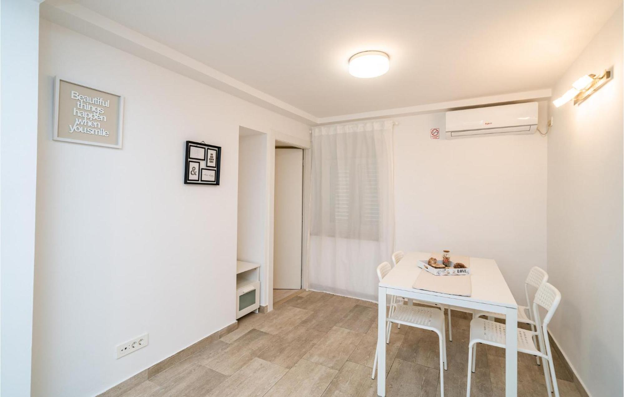 Nice Apartment In Dubrovnik With Kitchen Exterior foto